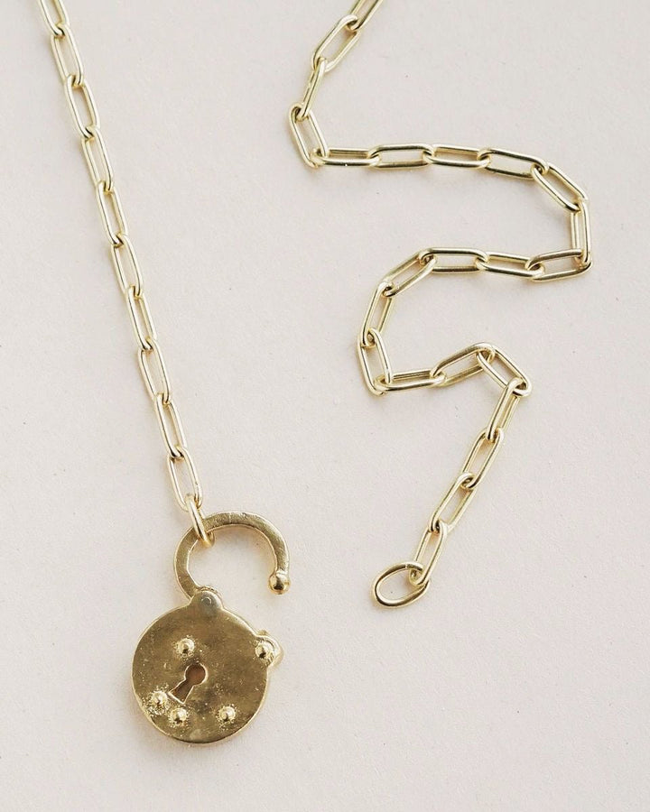 Gembok Pendant Necklace, keyhole