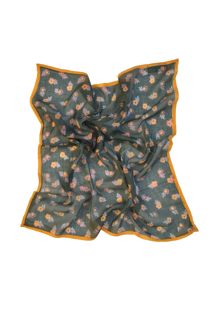 Calie Bandana