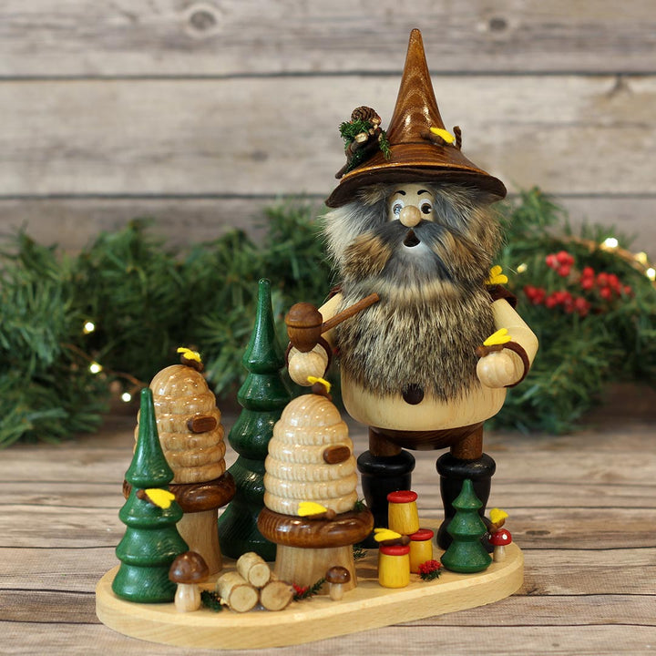 Gnome Beekeeper, smoker