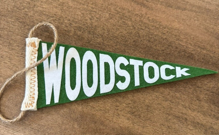 Woodstock Pennant Flag Ornament, cream/green