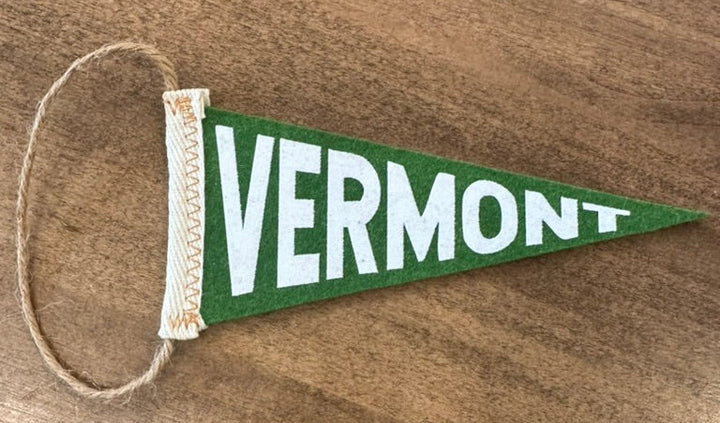 Vermont Pennant Flag Ornament, green/white
