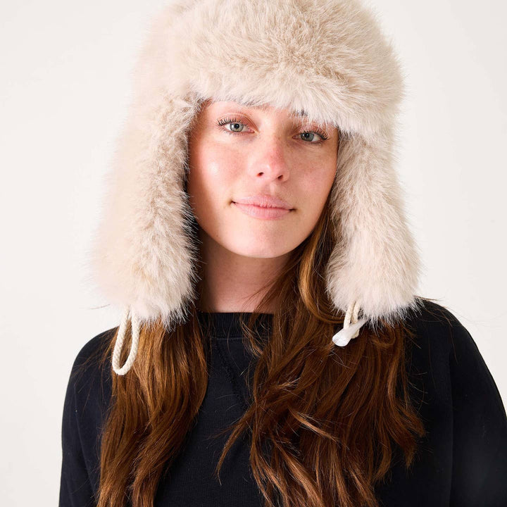 Cozy Cabin Faux Fur Hat - Oatmeal /Oatmeal