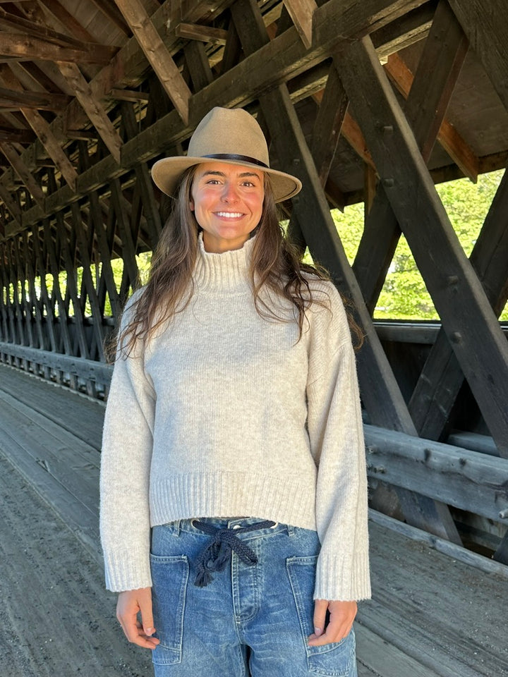 Chunky Mockneck Sweater, beige