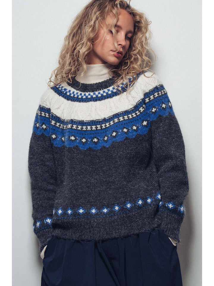 Classic Nordic Pattern Wool Crewneck Sweater | Charcoal