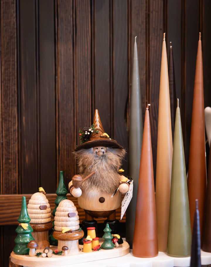 Gnome Beekeeper, smoker