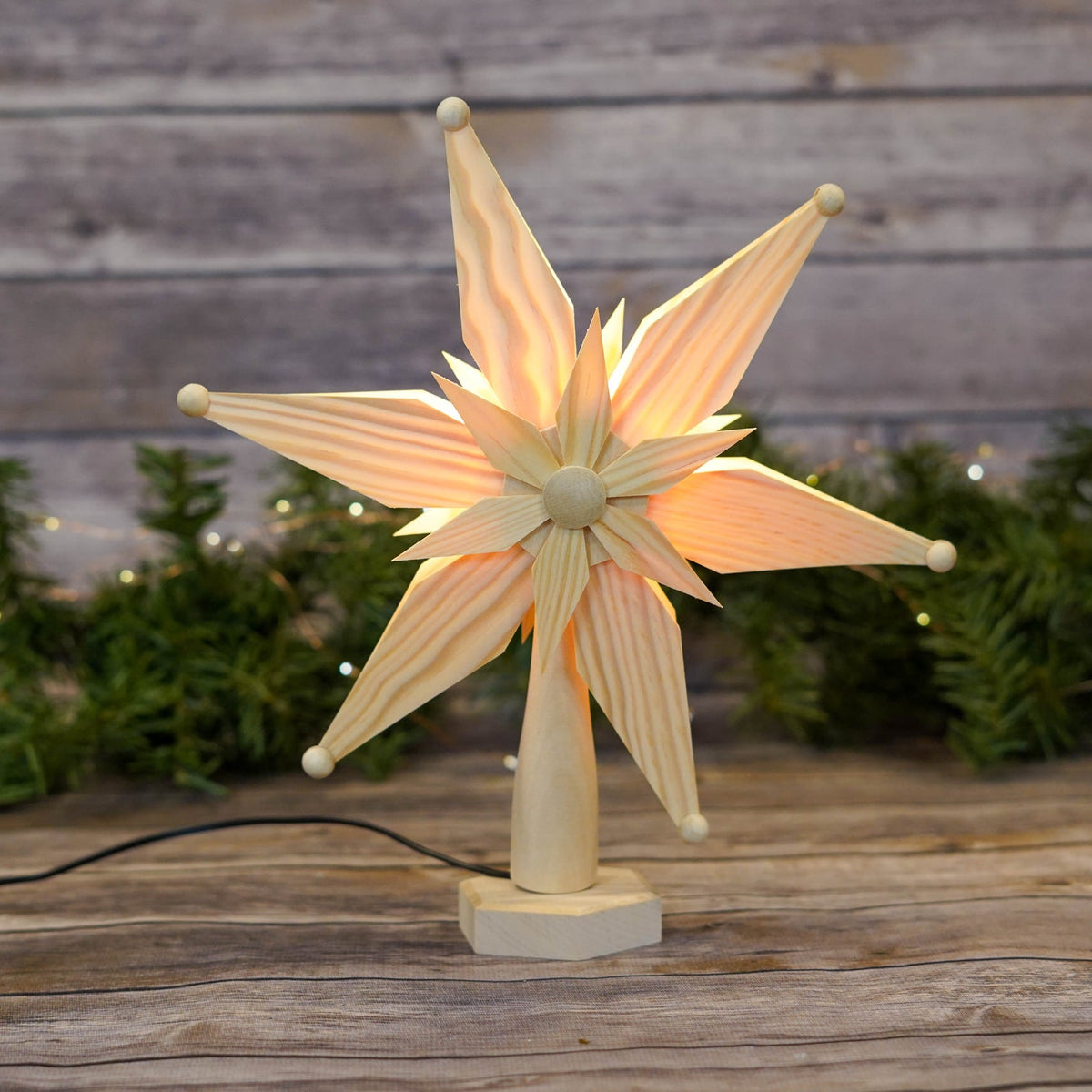 Electric Natural Wood Star, tree topper – Woody's Mercantile