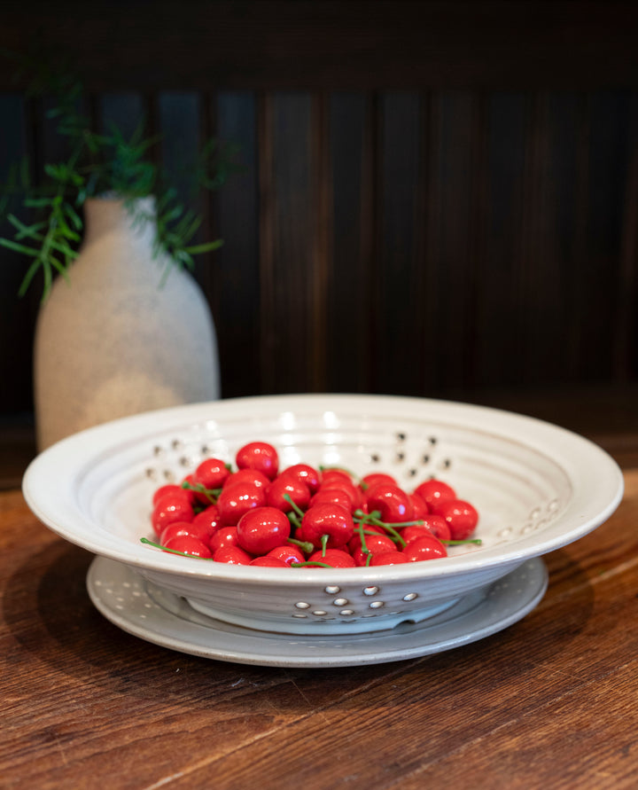 LWP Large Berry Bowl with Plate, white