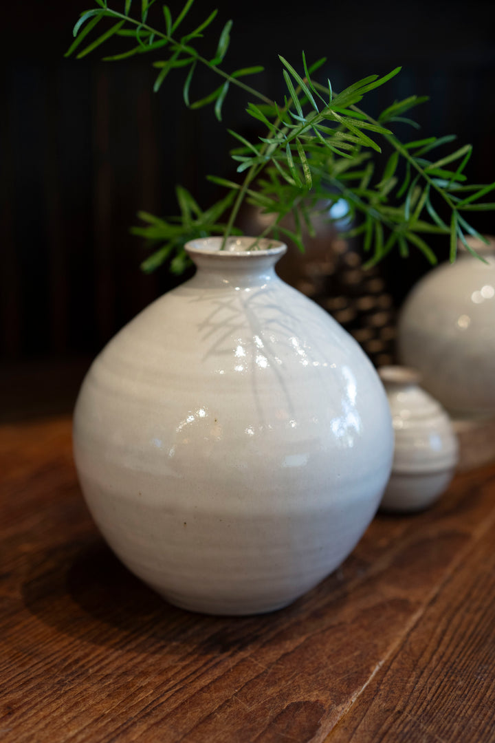 LWP Medium Round Vase