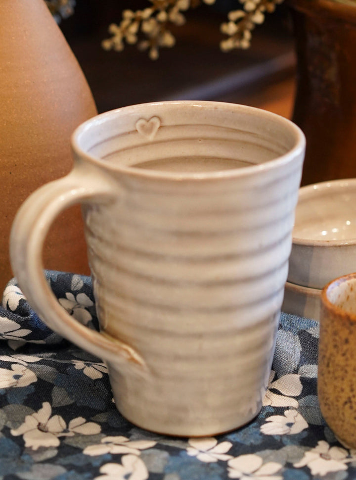 LWP Simple Mug, heart stamp inside rim