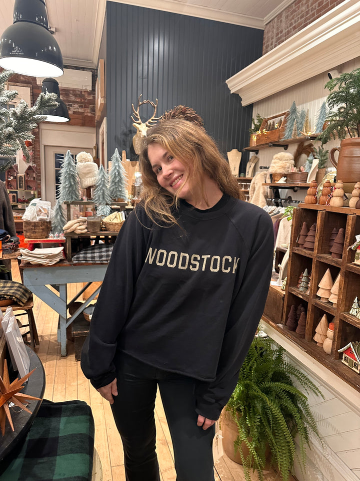 Woodstock sweatshirt SHORT, black
