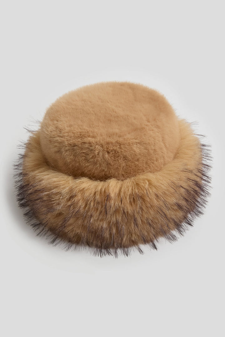 Noir Russian Hat, camel