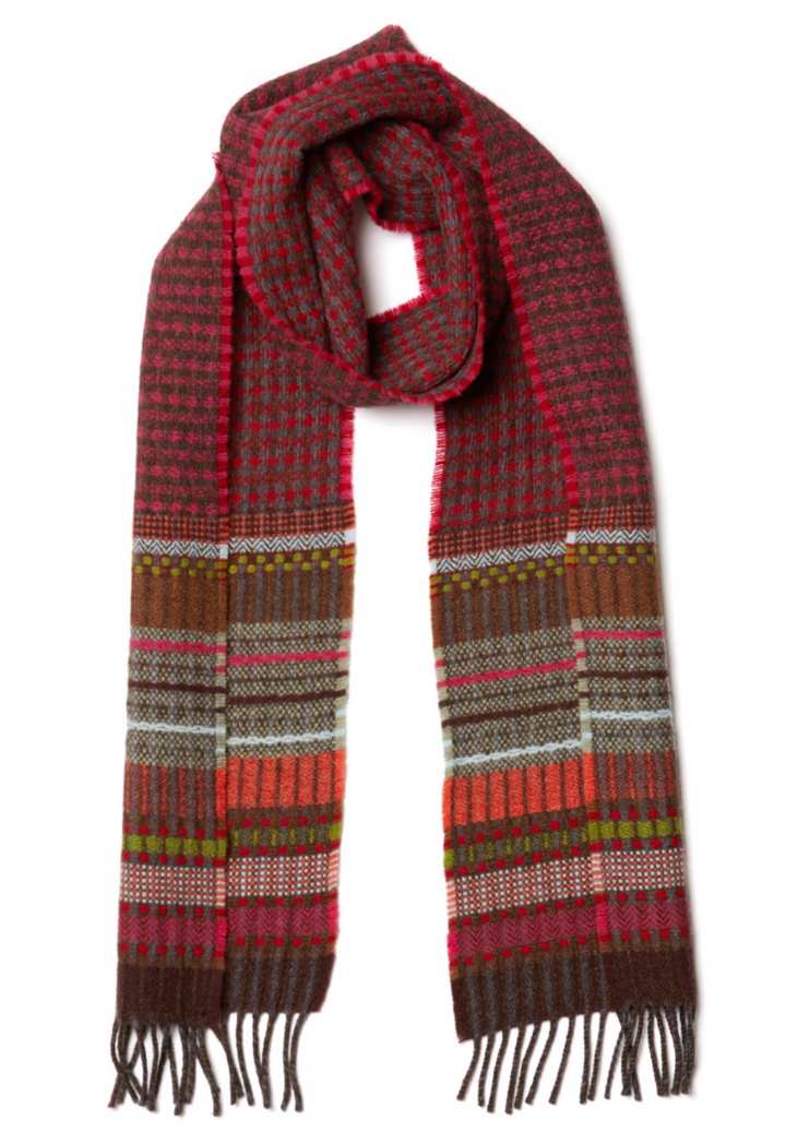 Fremont Beetroot Lambswool Scarf, red/pink