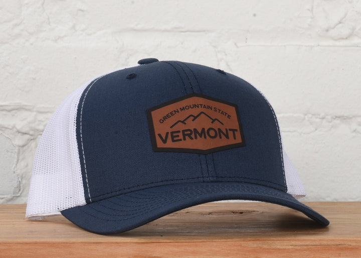Vermont Mansfield Snapback, navy/white