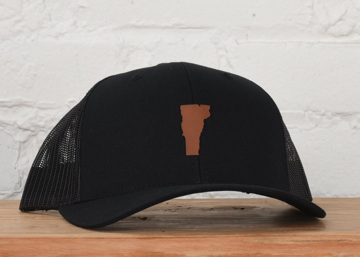 Vermont Shape Snapback Hat | Black