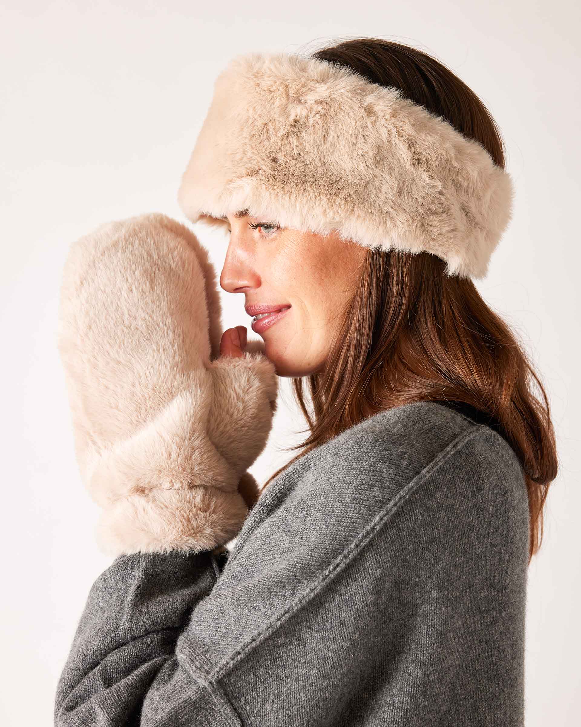 Cozy Cabin Faux Fur Headband, oatmeal cream – Woody