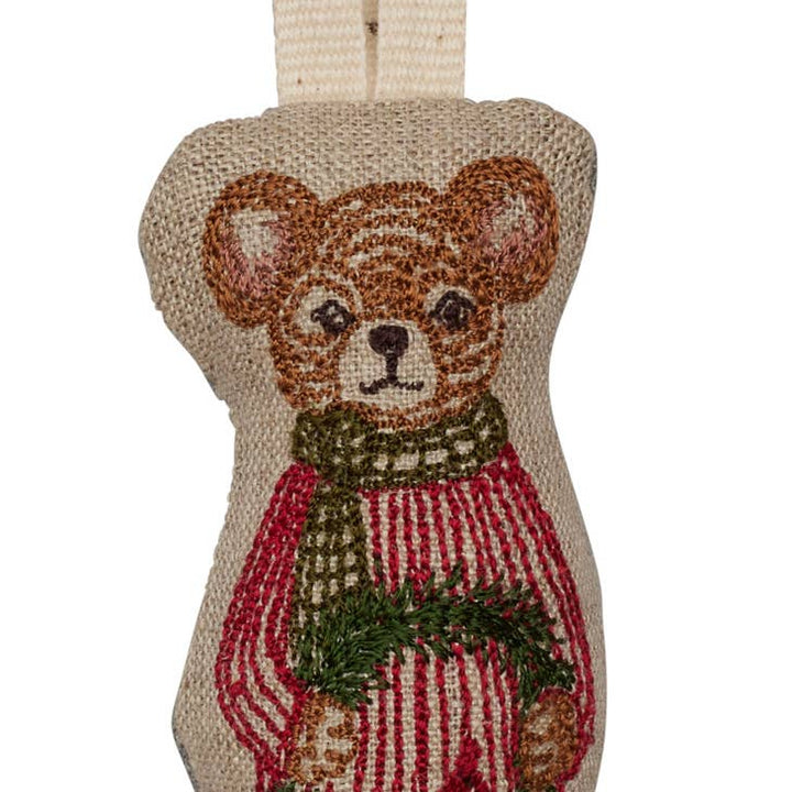 Mouse with Wreath Ornament