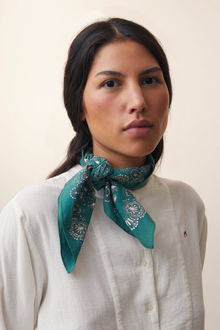 Foulard No. 675, bottle green