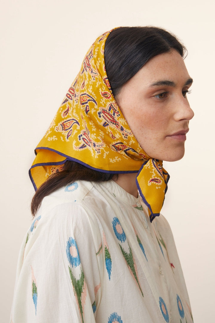 Foulard No. 763, holi yellow