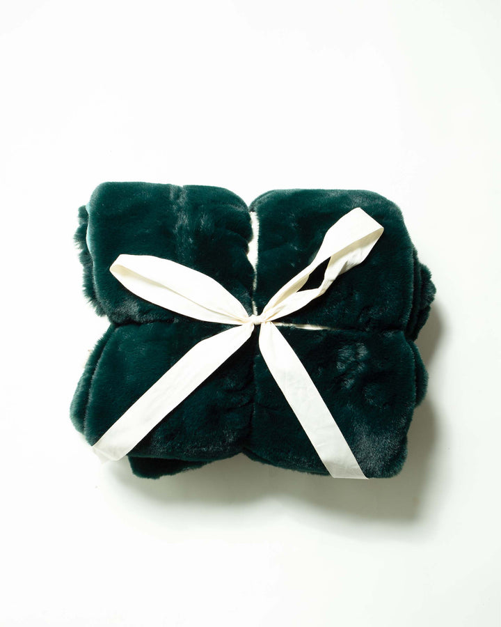 Cozy Cabin Faux Fur Blanket, pine