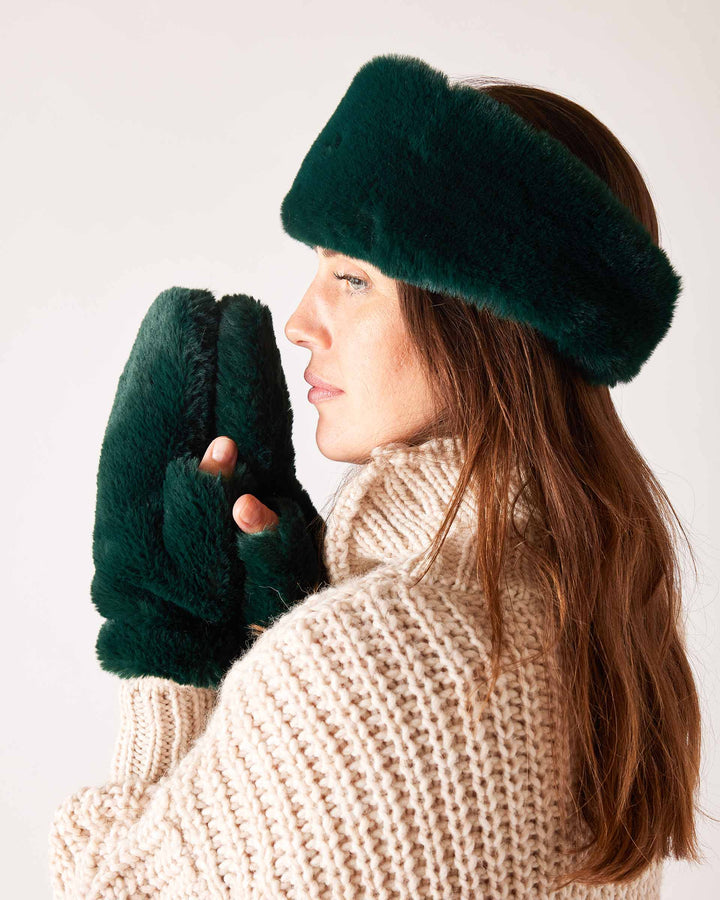 Cozy Cabin Faux Fur Mittens, pine
