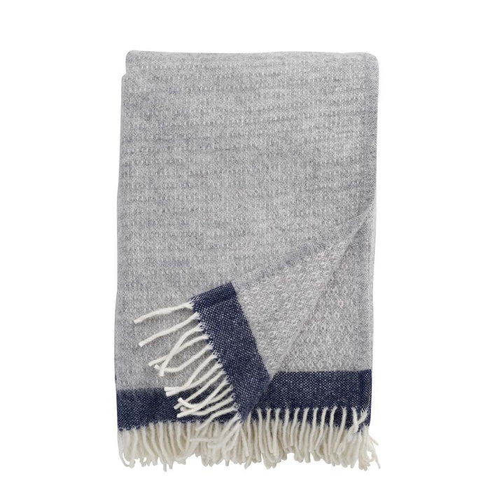Hampus Woven Throw, 100% eco lambs wool, grey/navy