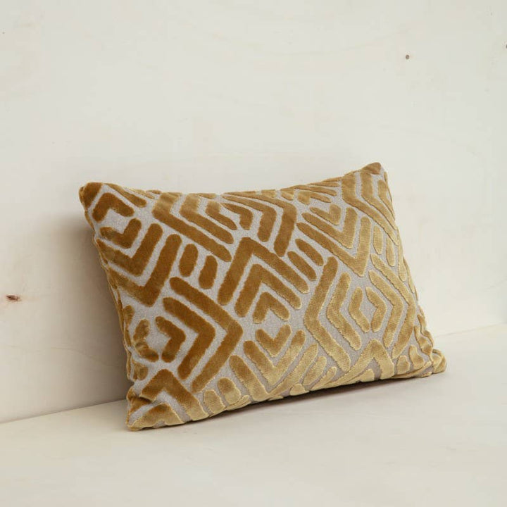 Soledad Cushion, gold, 40 x 65cm